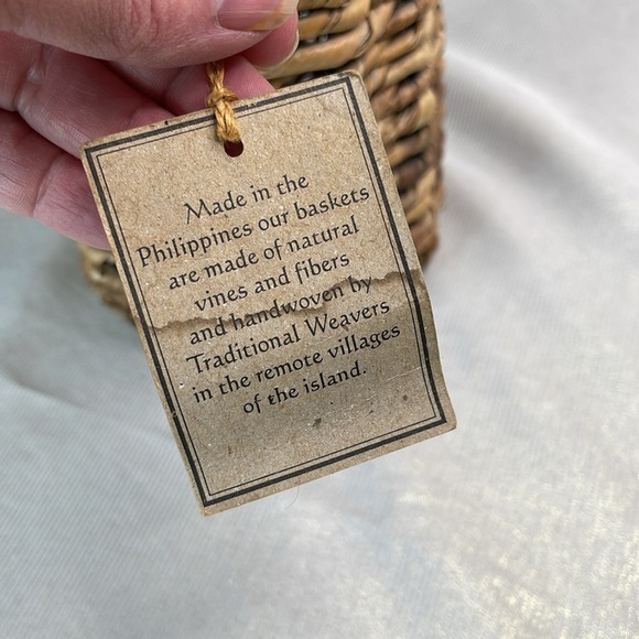 Handcrafted Woven Bottle or French Baguette Basket Natural Brown - Picture 7 of 12